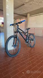 Mountain bike (enduro), rockrider six 3 rr6.