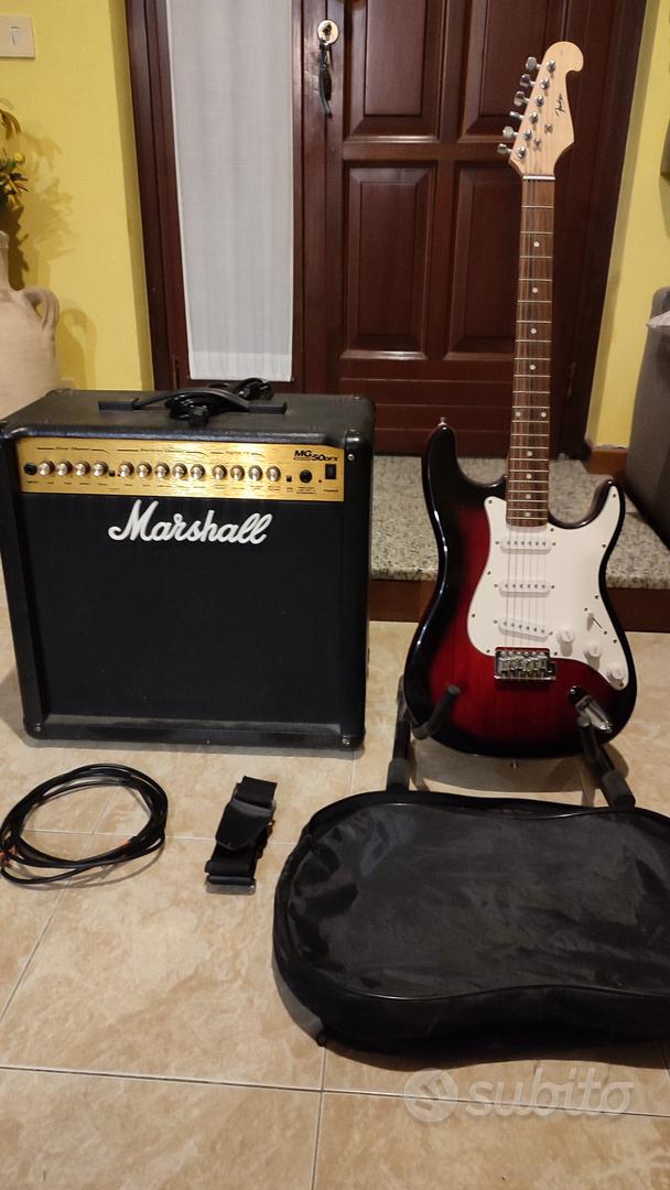 kit chitarra elettrica e amplificatore Strumenti Musicali In vendita