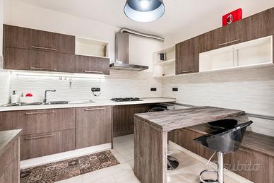 Cucina completa: prezzo ribassato 950€