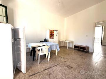 2 LOCALI A RODI GARGANICO