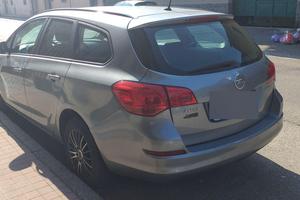 Opel Astra J non funzionante