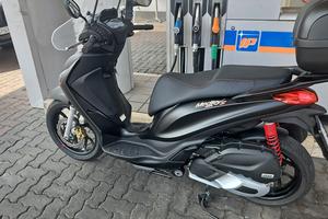 Piaggio Medley s 125 nero opaco 2024 2000km