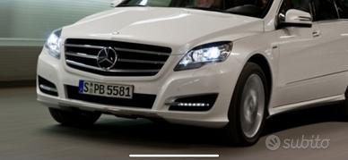 Faro dx mercedes classe R Anno 2010