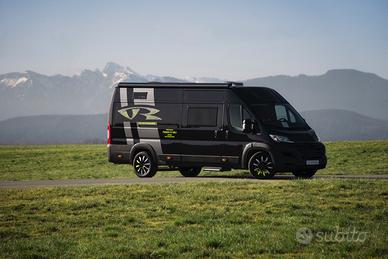 VR-Vans Camper con Garage moto