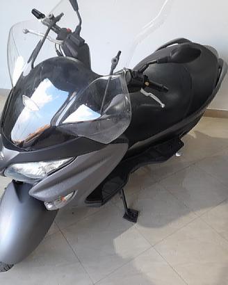 Suzuki Burgman 200 GARANTITO 12 MESI