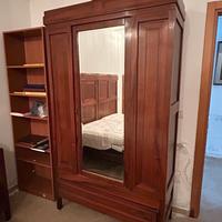 Camera da letto in legno massello stile Liberty