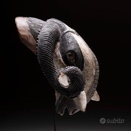 Maschera Africana testa di Ariete
