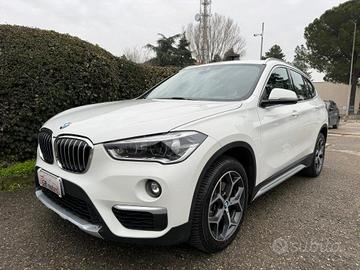 BMW X1 xDrive18d xLine AUT - NAVI - LED - BT - 1