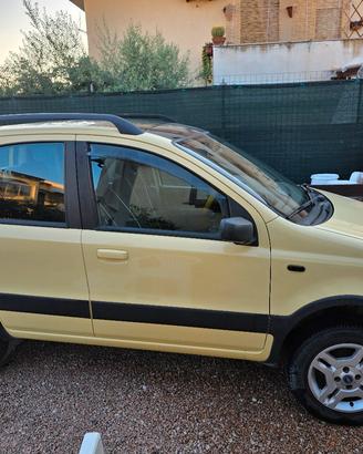fiat panda 4x4 in perfette condizioni