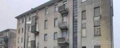 Immobile in asta di 88 m² con 4 locali e box auto 