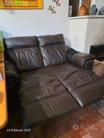 divano 2 posti in pelle con seduta elettrica 