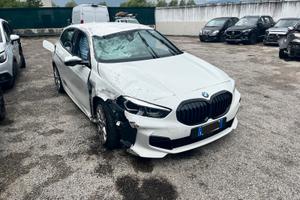 Bmw 118 118i 5p. Msport