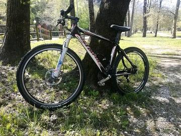 Mtb Olympia full carbon aerospaziale
