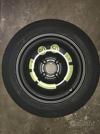 Ruotino di scorta per auto nuovo