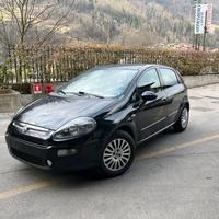 Ricambi Fiat Punto Evo 2010 5 porte nera e grigia