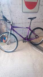 bicicletta MTB cambio Shimano pronta all' uso 