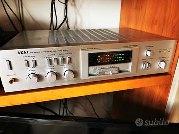 AKAI AMPLIFICATORE STEREO INTEGRATO