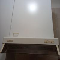 cappa da cucina e  pensile di misure 60 x 72 x 34