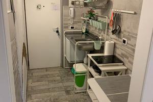 Ampio monolocale ristrutturato e arredato