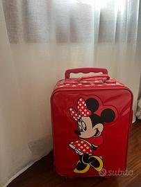 Trolley Minnie originale con bambola Dolce Amy