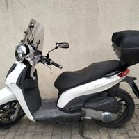 Piaggio Carnaby 300 - 2009