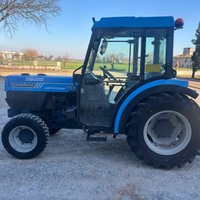 Trattore agricolo usato Landini Advantage 75 V 4x4