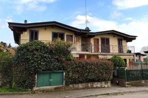 3 LOCALI A GRANDATE