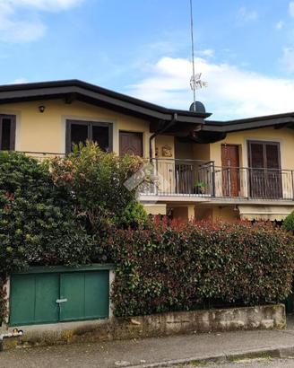 3 LOCALI A GRANDATE
