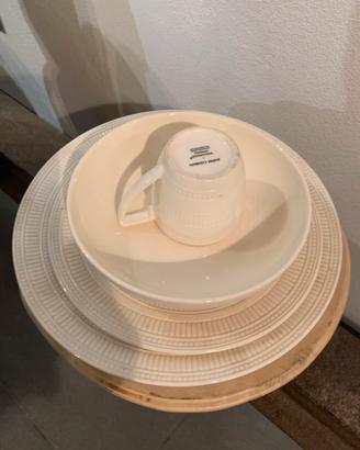 Set  piatti Jasper Conran in ceramica Wedgwood