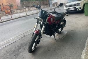Benelli Leoncino 500 Moto come Nuova con 400 km ci