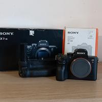 Sony Alpha A7R III + Battery Grip 
