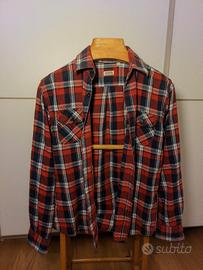 Camicia a quadri rossa