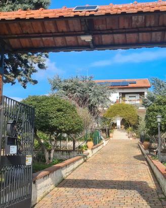 Casa vacanza con giardino, terrazza e piscina