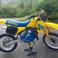Suzuki RM 125 Cross condizioni uniche