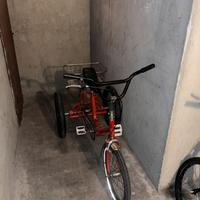 Bici a 3 ruote richiudibile con cestello