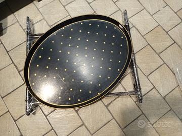 Tavolino d'antiquariato 