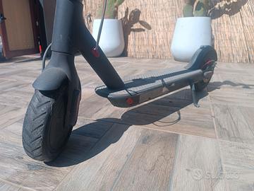 Monopattino Elettrico Xiaomi Pieghevole