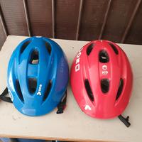 Coppia caschi Btwin bambino usati