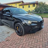 Alfa Romeo Stelvio quadrifoglio