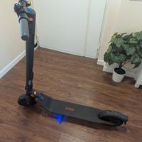 monopattino Ninebot segway E25E