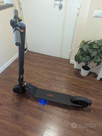 monopattino Ninebot segway E25E