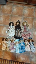 Bambole da collezione in porcellana.