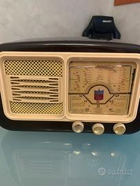 Radio d’epoca a valvole Kosmophon