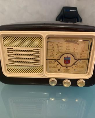 Radio d’epoca a valvole Kosmophon