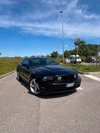 Ford Mustang GT 2011