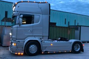 Scania serie r 730