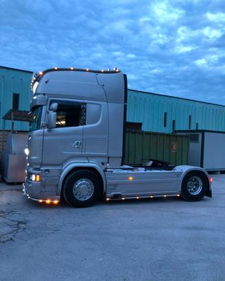 Scania serie r 730