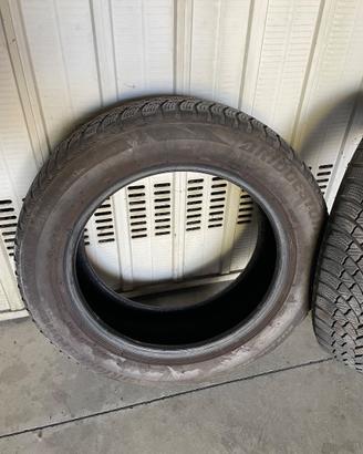 Pneumatici Bridgestone