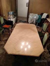 Tavolo in marmo