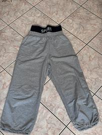 Pantaloni tuta